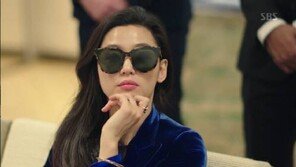 [Q매거진]오늘은 기분 전환해볼까… 나를 깨우는 입술 위의 ‘핑크 본능’ 