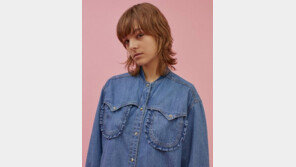 [Q매거진]폴앤조 시스터, 로맨틱 러플 데님 블라우스 출시 