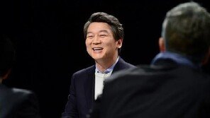 ‘국민면접’ 안철수, 한 때 측근 금태섭 “소통 부재” 지적에…“실장급이라 못낀 것”