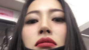 ‘정희’ 황보 “보톡스 맞았지만 칼은 안댔다…코도 자연 코” 성형논란 해명