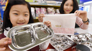 홈플러스 “신학기용품에 이름 새겨드려요”