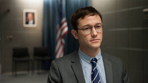 [책의 향기]감시사회, 대중의 무관심 먹고 자라는 惡