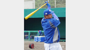 몸 만들어 온 이대호, 때렸다 하면 ‘빨랫줄’