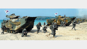 태극기 휘날리며… 해병대, 태국서 연합 상륙훈련