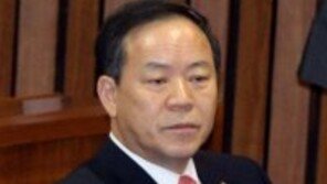 朴대통령 측 김평우 변호사 헌재서 “당뇨가 있어서 …음식 먹을 시간 달라”