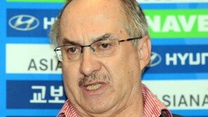 슈틸리케 감독이 말하는 설기현 코치 임명 이유