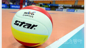 순위전쟁과 함께 드리운 코트 위 ‘불신의 시대’