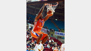 아스카냐, 켈리냐? LG전에 달렸다!