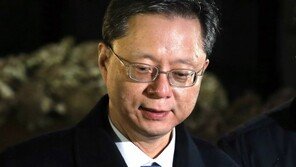 오민석 판사, 우병우 영장 기각…“짜고 치는 고스톱?” “차라리 알파고가 낫겠다”