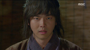 [백솔미의 레알 대사빨] 역적:백성을 훔친 도적 “인간 말고 짐승으로 살겠습니까.” 外