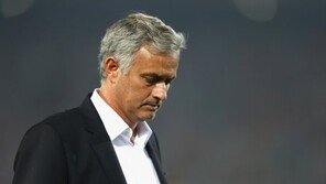 맨유, 7년만에 우승 트로피 들어 올리던 날