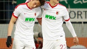 [통신원 리포트] 2연패 팀 구한 지동원·구자철…활짝 웃는 바움감독