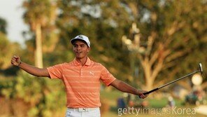 파울러 ‘네 번째 키스’…PGA 혼다클래식 12언더파 268타 우승