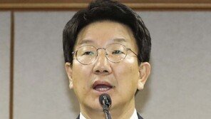 권성동 “황교안 권한대행 탄핵 사유 안 돼…밀어붙이면 소추위원 안 맡을 것”