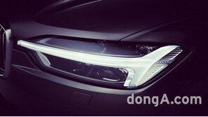 볼보, ‘신형 XC60’ 티저 공개… 하반기 국내 출시