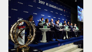 [사커 토픽] ‘우승 1순위’ 전북이냐, ‘다크호스’ 강원이냐