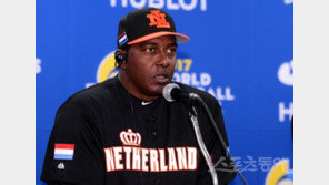 [런다운] 실패로 돌아간 ‘네덜란드 선발 캐기 작전’