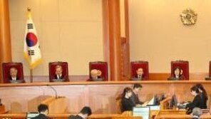 국정원 “헌재 사찰 의혹? 사실무근…강력 대응할 계획”