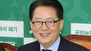 박지원 “김종인 탈당, 어려운 결단…좋은 옷도 제철 지나면 못 입어” 러브콜