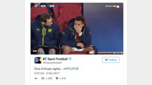 ‘팀 굴욕 패 당하는게 웃겨?’ 5골 먹자 웃음 못참는 축구스타