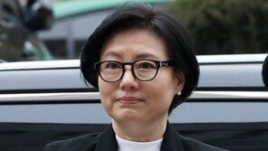 ‘신격호 롯데 총괄회장 사실혼’ 서미경, 수십년 만에 등장…법정서 눈물, 왜?