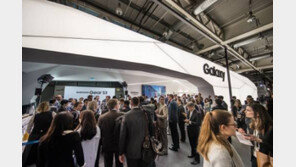 [Q매거진]삼성, 스마트워치 ‘기어 S3’ 들고 바젤 월드에 도전장 