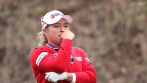 장하나 5타 줄이며 우승 넘봐