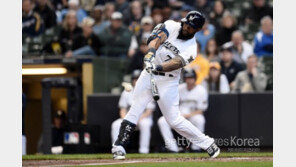 테임즈 홈런 퍼레이드, 김경문의 두 가지 시선