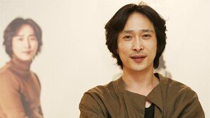 네 발로 연기하던 ‘동물 전문 배우’, 연극계 블루칩으로 우뚝