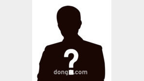 격투기팬들, UFC 승부조작에 “이게 뭔 망신…퇴출시켜야”