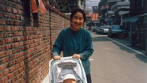 심상정 인스타, ‘훈남’ 아들 어릴 적 보니…“어머니~ 우균 씨 어릴 때도 귀엽네요”