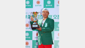 8년 만의 우승이지 말입니다…맹동섭의 화려한 전역 신고식