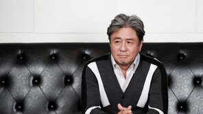 [인터뷰] 최민식 “내 얼굴에 침을 뱉어라”