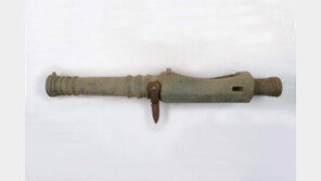 인천 강화군 돈대서 330여 년 전 조선군 화포 ‘불랑기’ 발굴