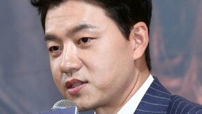 김승수 “손나은, 이상형이라 했다가 욕먹어…내게 관심 있는 사람, 메일 달라” 주소 공개