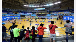 봄철종별배드민턴 첫 날, 청송여고·유봉여고 등 순항