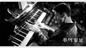 [단독]“내 작품 중 가장 열려있고 자유로운 솔로 앨범”