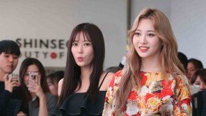 [동아포토]유라-임수향,시선 사로잡는 명품 각선미