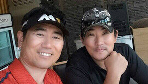 가수 이승철, 프로골퍼 양용은 ‘1일 캐디’ 변신