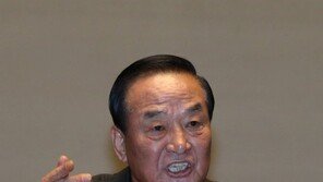 서청원 “바른정당 탈당파 복귀? 벼룩에도 낯짝이 있다”