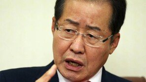 文측 “바른정당 집단탈당, 친박 세력의 부활…황당하고 어이없어”