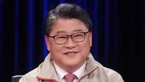 조원진 “바른정당 탈당파와 손잡은 洪도 배신자…배신자가 배신당하는 막장드라마”