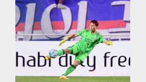 선방쇼가 마냥 즐겁지 않았던 골키퍼 신화용