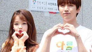 [동아포토]승희-산들, 빛나는 사전투표