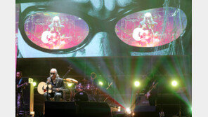 전인권 “17일 독일행… 표절 인정 결코 아니다”