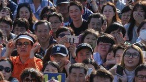 [청계천 옆 사진관] 뜨거운 대선 열기의 현장