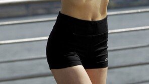 [포토]이시영, 복싱으로 다져진 ‘탄탄 복근’ 대공개