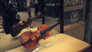 300년 명품 ‘스트라디바리우스’ 요즘 악기와 다를까? 블라인드 테스트 했더니…