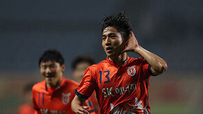 제주 창단 첫 16강…K리그 자존심 지켰다