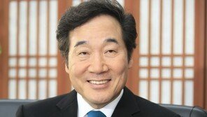 ‘총리 내정설’ 이낙연 지사, 文 대통령 측 연락 받고 급거 상경